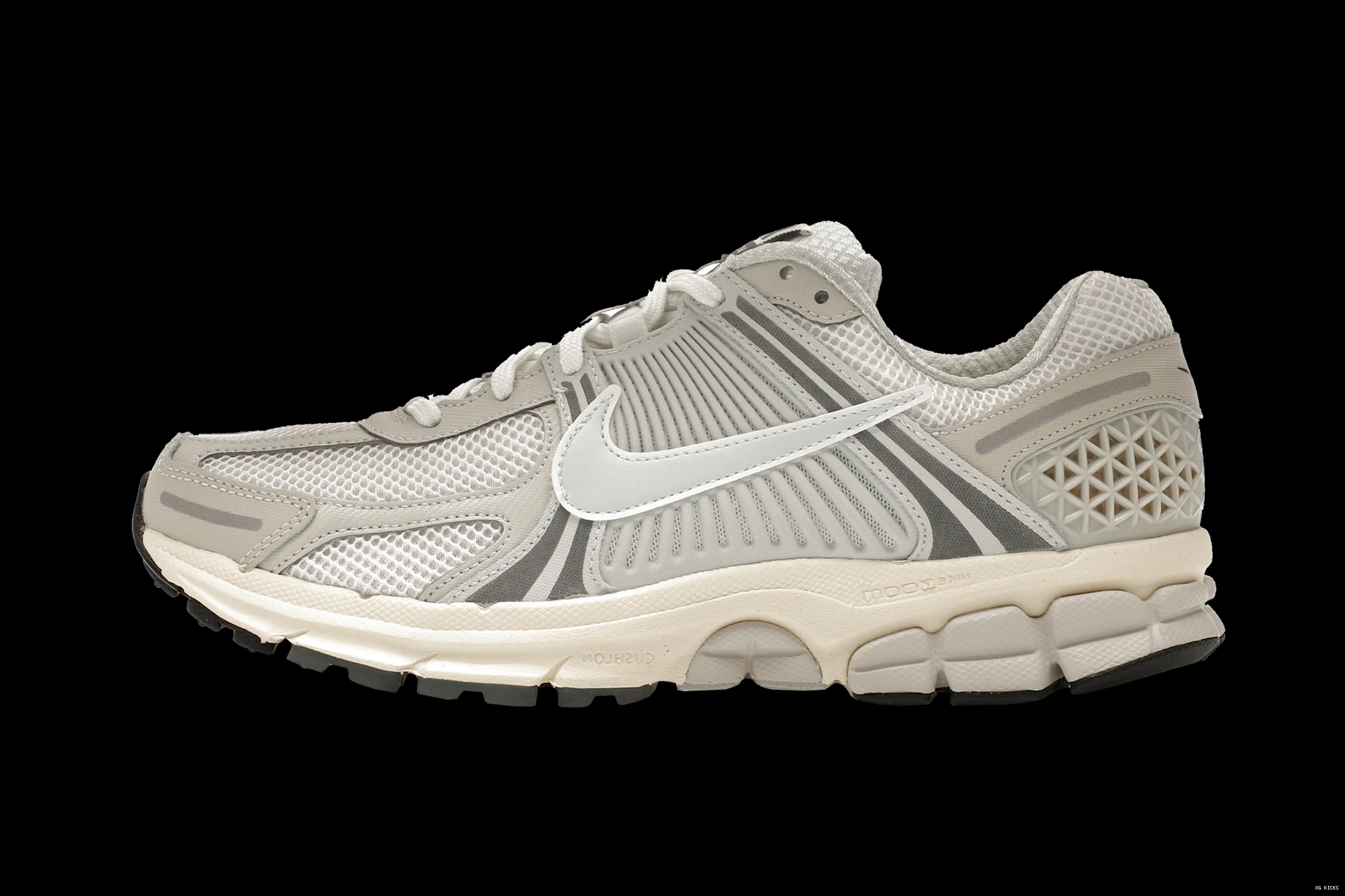 5 Vomero Zoom Tint Nike Platinum 0813